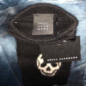Skull Cashmere Accessories - NWT $127 SKULL CASHMERE Cashmere Fingerless Gloves Skull Cashmere Accessories - NWT $127 SKULL CASHMERE Cashmere Fingerless Gloves